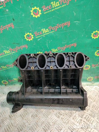 Впускной коллектор Mercedes-Benz Vito W638 2.0