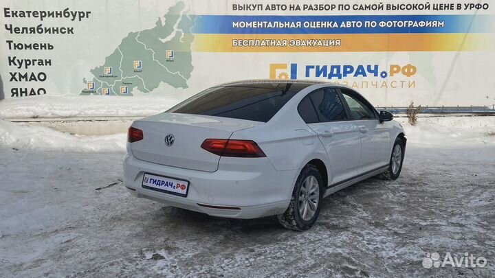 Блок комфорта передней правой двери Volkswagen Pas