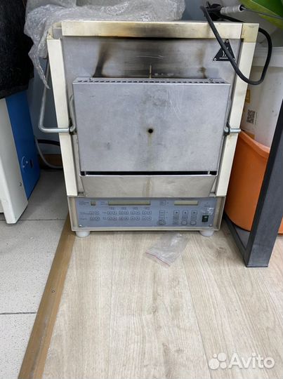 Муфель зуботехнический, зубной техник