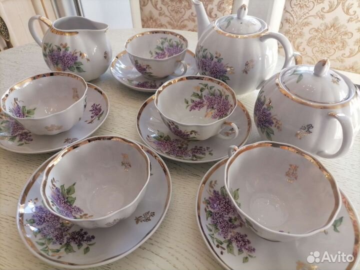 Чайный и столовый сервиз Сирень Дулево