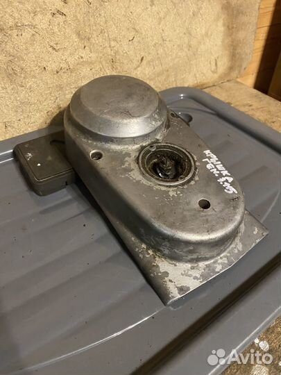 Правая крышка картера Минск