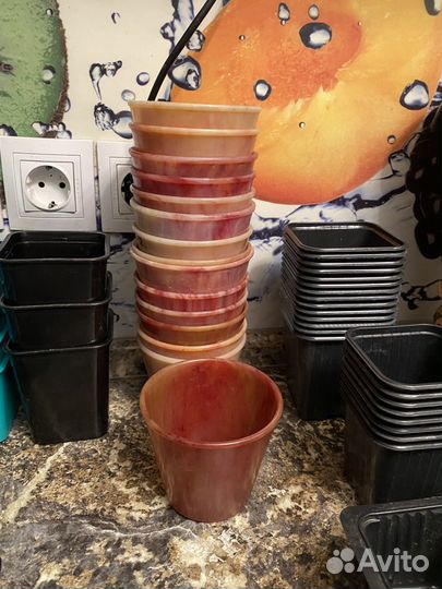 Кашпо и горшки б/у и новые