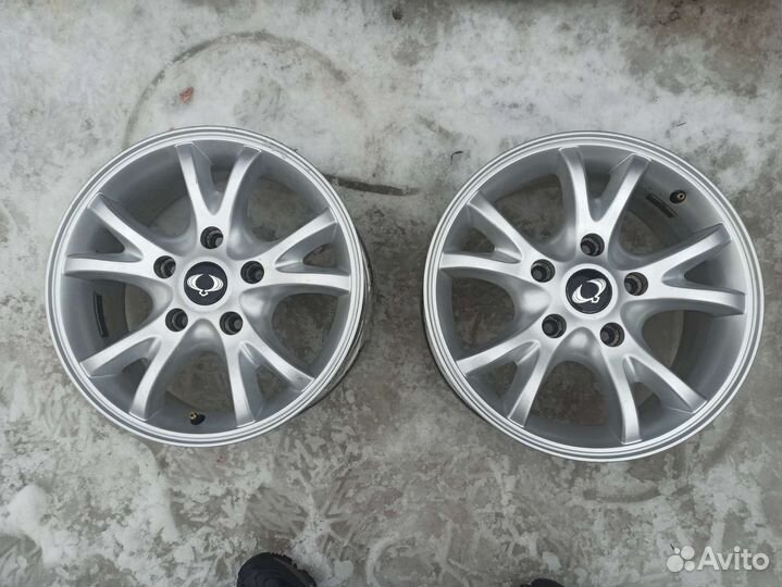 Литые диски r16 для Ssang Yong Kyron - 2 штуки