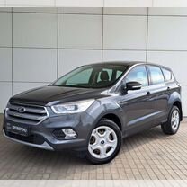 Ford Kuga 2.5 AT, 2018, 45 266 км, с пробегом, цена 1 949 000 руб.