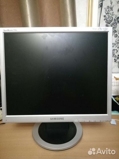 Монитор Samsung syncmaster 710n
