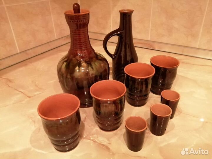 Набор глиняной посуды