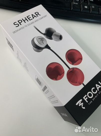 Коробка и документации от наушников Focal Sphear