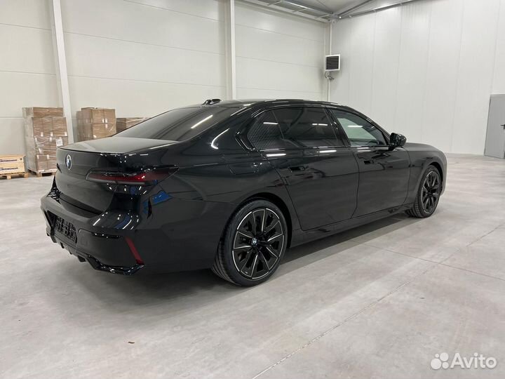BMW 7 серия 3.0 AT, 2023, 50 км