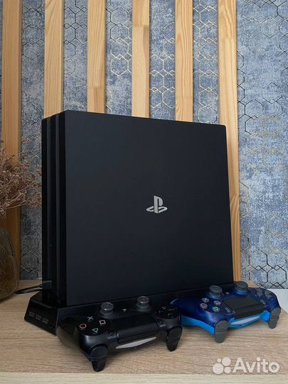 Sony PS4 pro 1tb 2rev