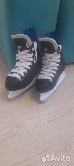 Коньки хоккейные детские 34 размер