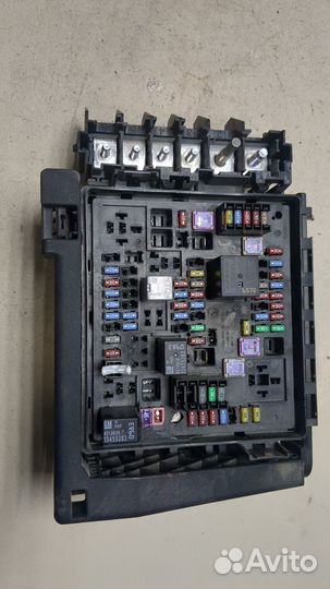 Блок предохранителей Chevrolet Camaro 2018, 2020