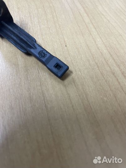 Датчик ABS задний Skoda Karoq