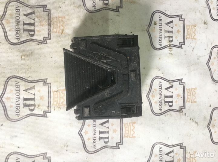 Камера ассистент смены полосы Hyundai Tucson 3