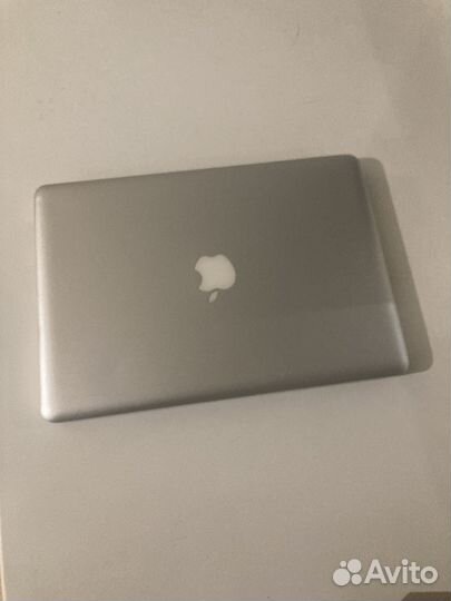Macbook Pro 13, i7, 8gb, SSD 240gb