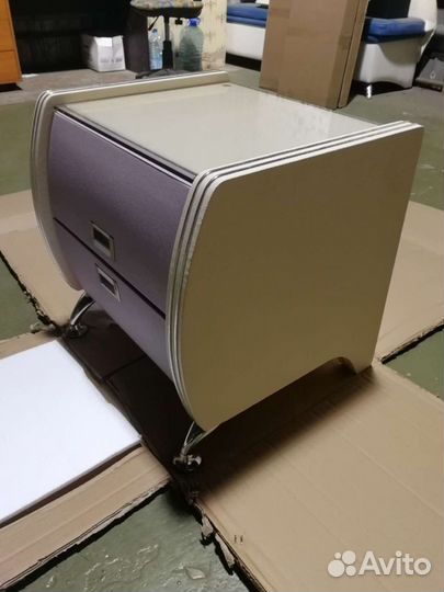 Тумба прикроватная