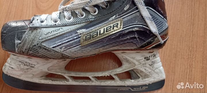Профессиональные хоккейные коньки Bauer Vapor X900