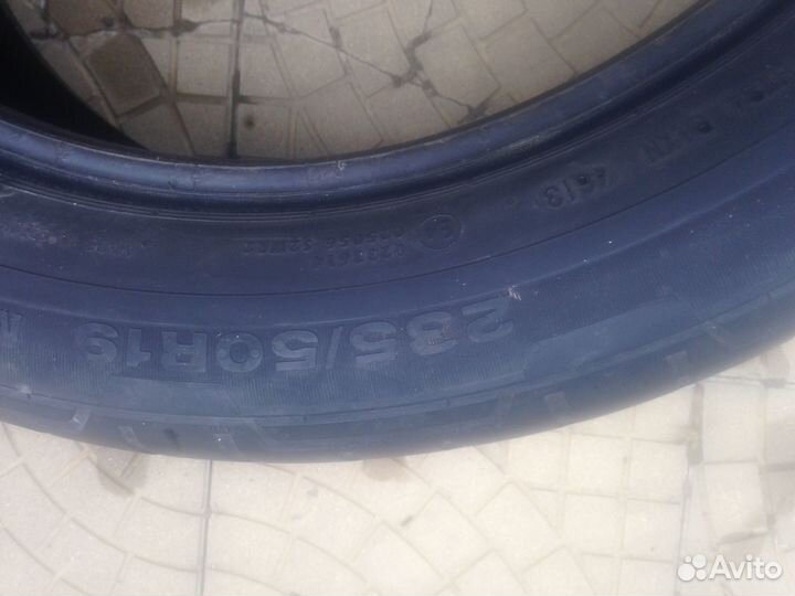 Резина контенинталь 235.55.19