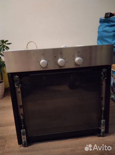 Духовой шкаф