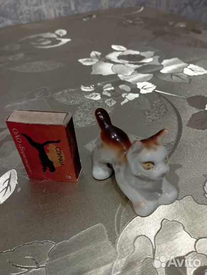 Фарфоровая статуэтка Рысь