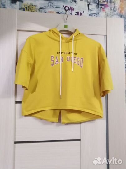 Футболка женская