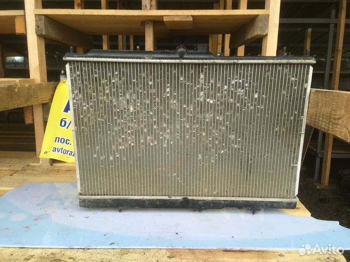 Радиатор охлаждения Mitsubishi Outlander