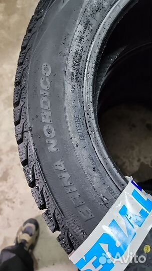 Viatti Brina Nordico V-522 205/60 R16 92T
