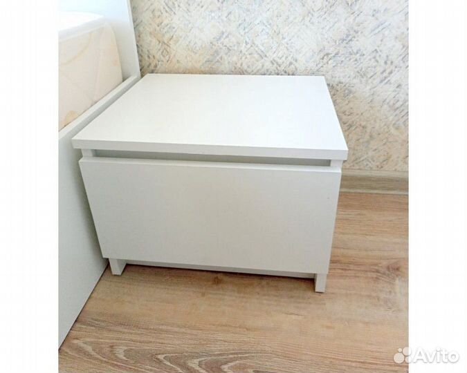 Тумба прикроватная Мори белая