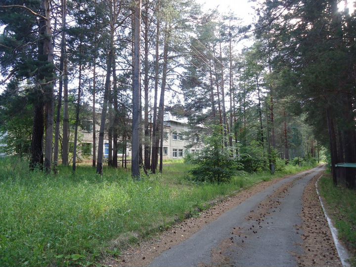 Санаторий/площ.строений,6037м²/пл.зм.уч.1400 сот