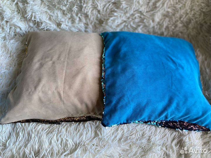 Декоративные подушки с пайетками