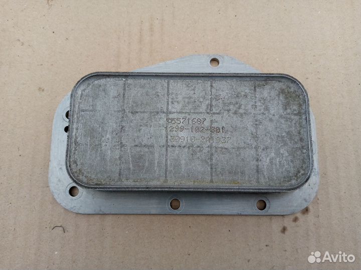 Радиатор масляный Opel Astra Astra H