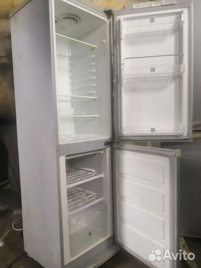 Холодильник samsung