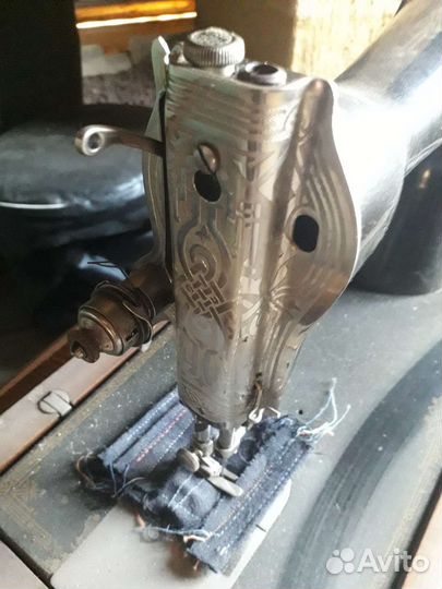 Швейная машинка