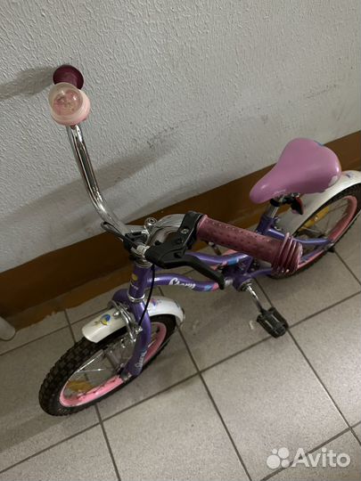 Велосипед для девочки д16