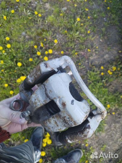 Задние суппорта kia rio 3