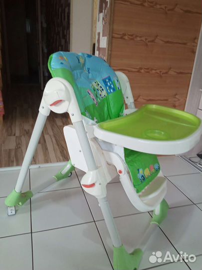 Детский стульчик для кормления