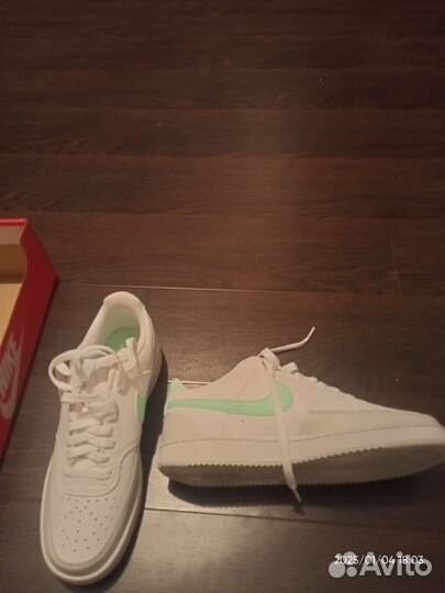 Кроссовки Nike Court Vision Lo Mint 8US 41EUR