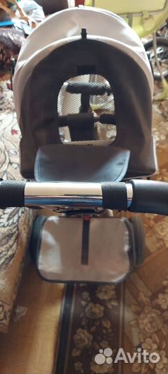 Детский велосипед с ручкой