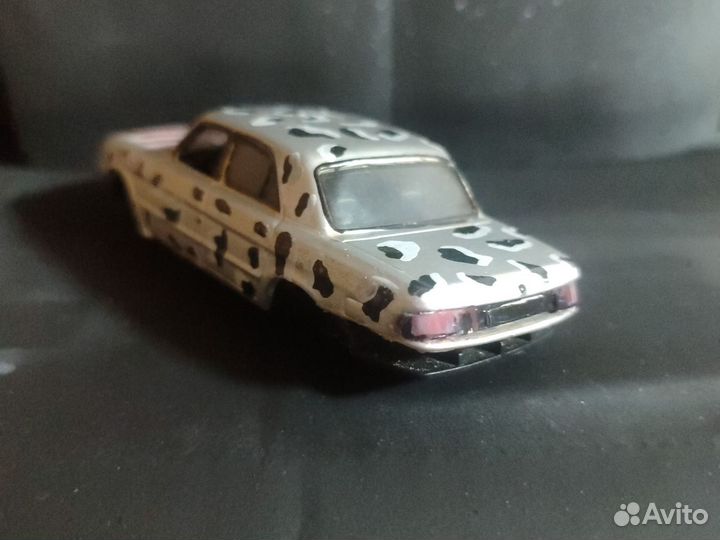 Модель автомобиля