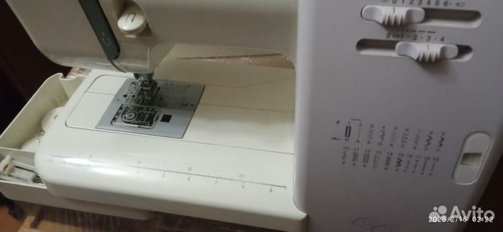Швейная машина janome 6019 QC