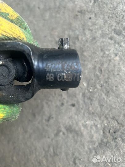 Карданчик рулевой Land Rover Rang Rover Sport-1