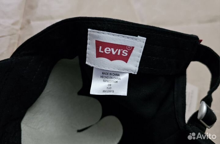 Бейсболка Levis новая хлопок с бирками черная хлоп