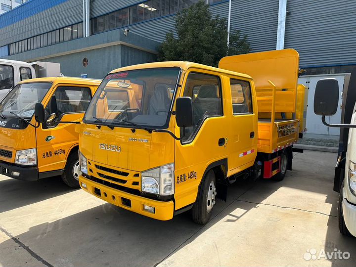 Isuzu Elf, 2024