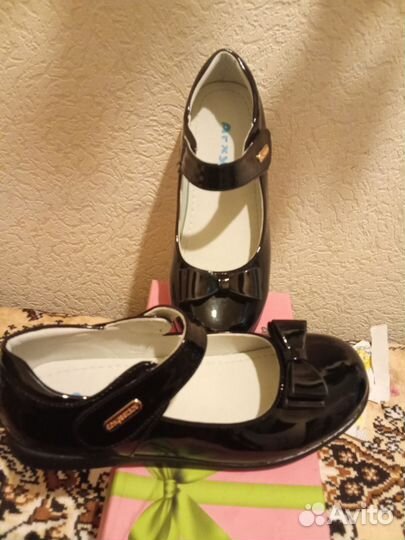Туфли для девочки р34 35