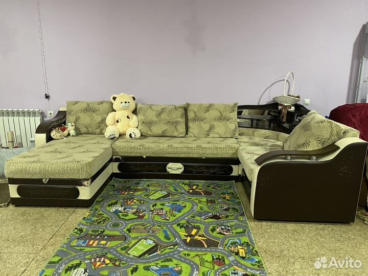 Угловой диван