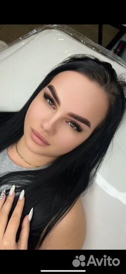 Перманентный макияж бровей