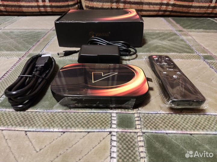 Андроид тв приставка vontar X3 4/32 Gb