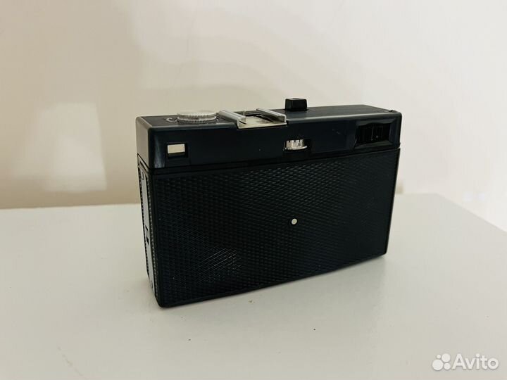 Плёночные фотоаппараты Смена 8М, Зенит 3М, Зенит