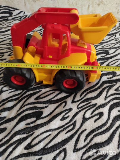 Экскаватор детский