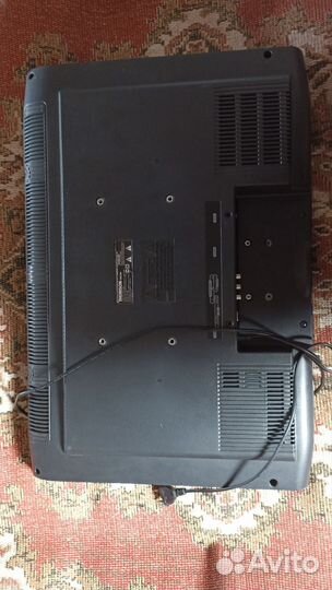 Телевизор ЖК на запчасти