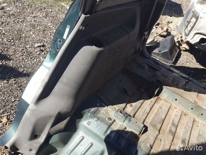 Пластик, обшивка багажника Suzuki grand vitara xl7